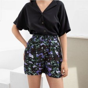 & Other Stories High Waisted Abstract Shorts sz 4